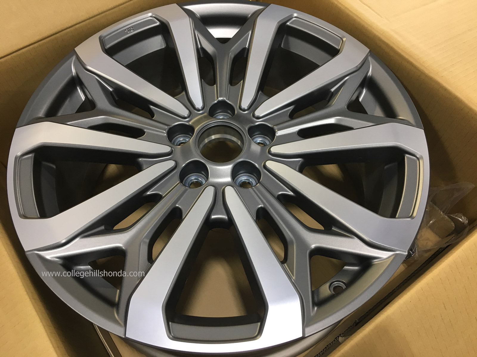 2019 2021 Honda Passport 20 Machined Alloy Wheel Each 08w20 Tgs 101 7612